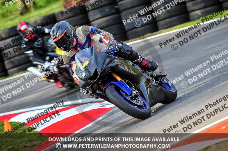 cadwell no limits trackday;cadwell park;cadwell park photographs;cadwell trackday photographs;enduro digital images;event digital images;eventdigitalimages;no limits trackdays;peter wileman photography;racing digital images;trackday digital images;trackday photos